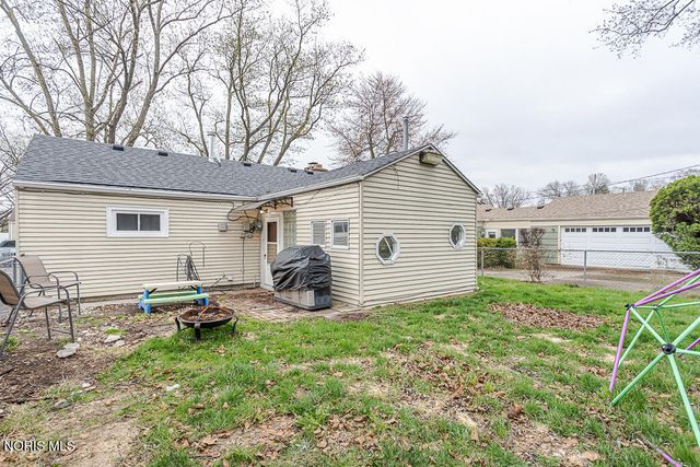 4021 Rohr Drive, Toledo, OH 43613