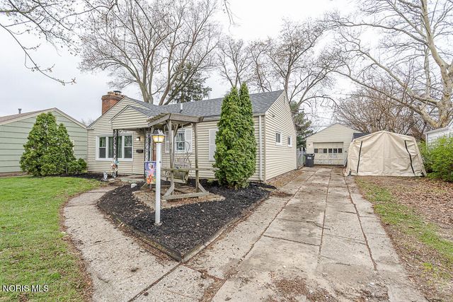 4021 Rohr Drive, Toledo, OH 43613