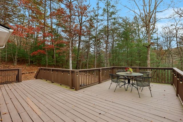 4542 Clear Creek, Ellijay, GA 30536