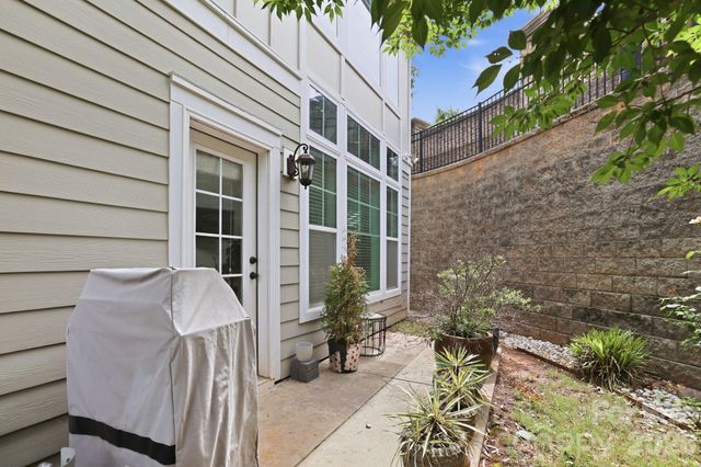 16148 Lost Canyon Way, Charlotte, NC 28277