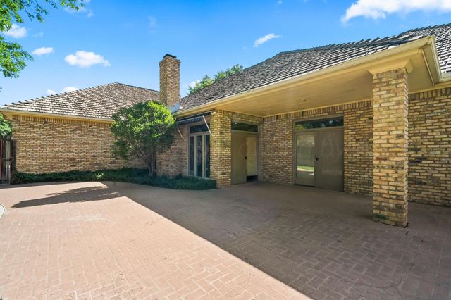 6710 STONEHAM Drive, Amarillo, TX 79109