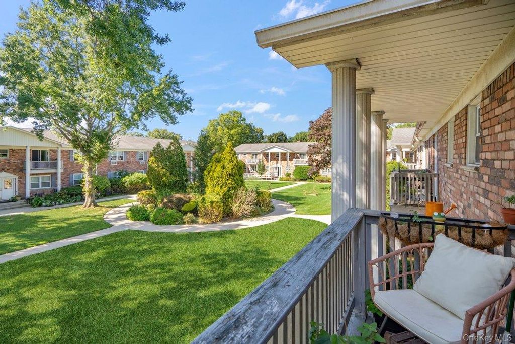 64 Fairharbor 64, Patchogue, NY 11772 — photo 5