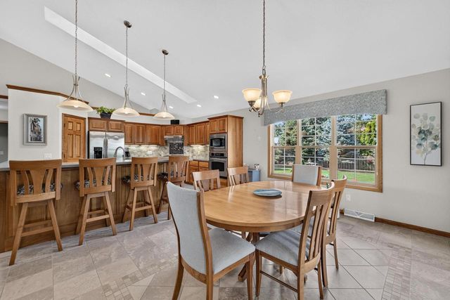 2055 St Albert The Great Drive, Sun Prairie, WI 53590