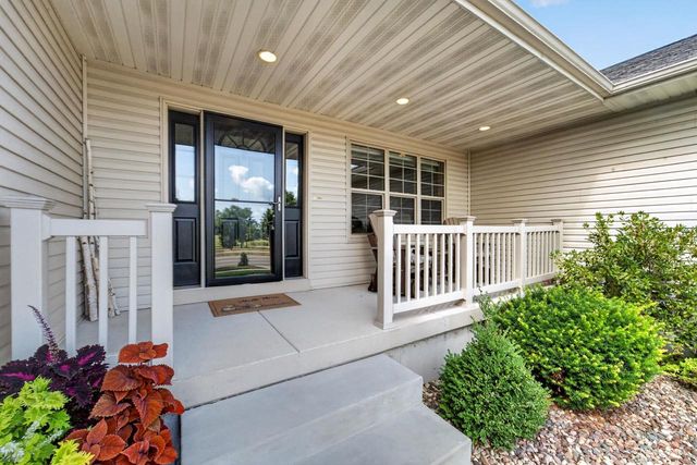 2055 St Albert The Great Drive, Sun Prairie, WI 53590