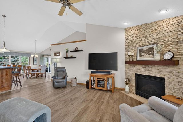 2055 St Albert The Great Drive, Sun Prairie, WI 53590