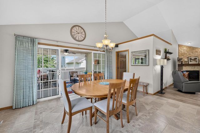 2055 St Albert The Great Drive, Sun Prairie, WI 53590