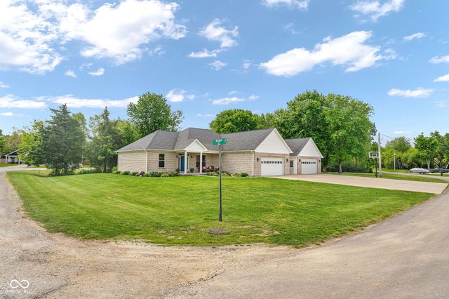 467 & 468 Gettysburg, Coatesville, IN 46121