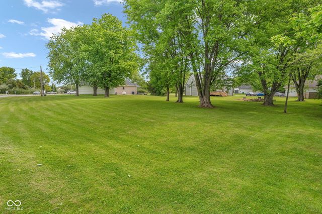 467 & 468 Gettysburg, Coatesville, IN 46121