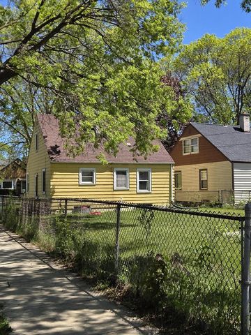 3769 N 37th STREET, Milwaukee, WI 53216