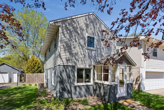 2031 Nortonia Avenue, Saint Paul, MN 55119