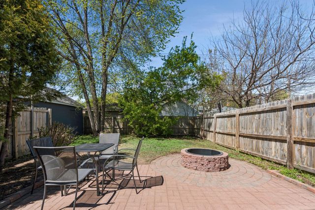 2031 Nortonia Avenue, Saint Paul, MN 55119