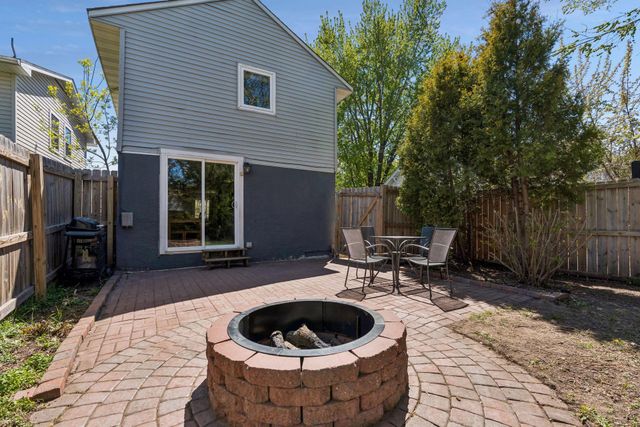 2031 Nortonia Avenue, Saint Paul, MN 55119