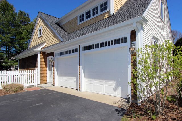 3 Ground Cover Lane, Sandwich, MA 02563