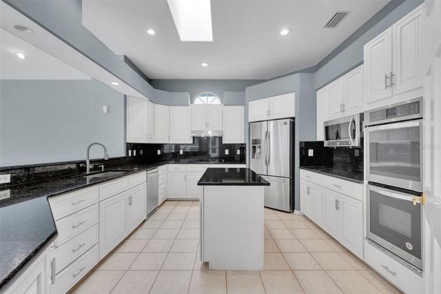 330 TERSAS COURT, Lake Mary, FL 32746