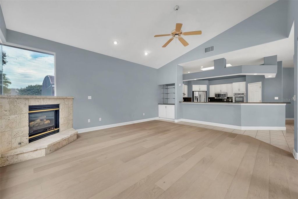 Image 12 of property listing at 330 TERSAS COURT, Lake Mary, FL 32746