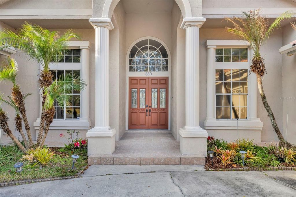 Image 3 of property listing at 330 TERSAS COURT, Lake Mary, FL 32746