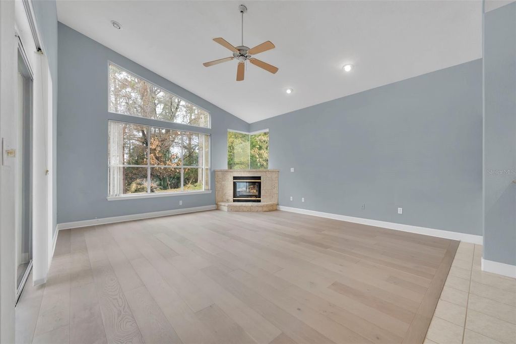 Image 10 of property listing at 330 TERSAS COURT, Lake Mary, FL 32746