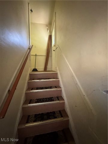 3660 E 76th Street Down, Cleveland, OH 44105