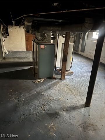 3660 E 76th Street Down, Cleveland, OH 44105