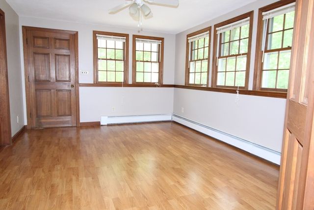 80 Pine Valley Dr, Dracut, MA 01826