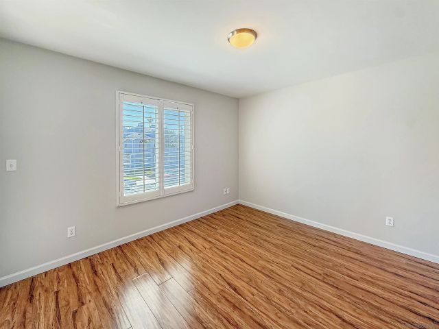 4240 Menlo Ave 9, San Diego, CA 92115