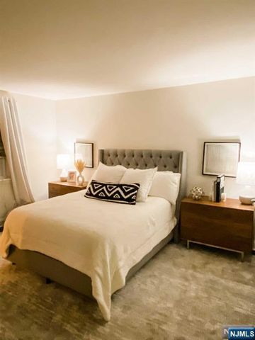 280-320 Oak Street 314D, Ridgewood, NJ 07450