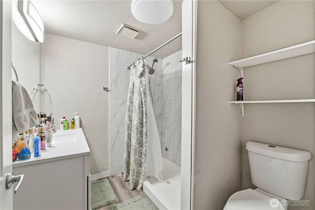 525 138th Street E, Tacoma, WA 98445