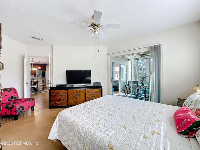 1800 THE GREENS Way 1801, Jacksonville Beach, FL 32250