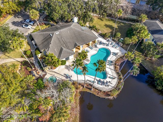 1800 THE GREENS Way 1801, Jacksonville Beach, FL 32250