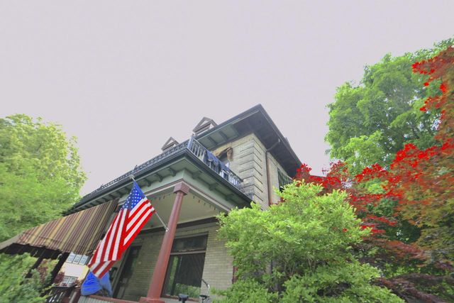 2134 N 28th STREET, Milwaukee, WI 53208