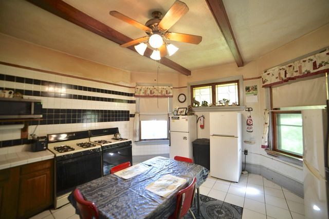 2134 N 28th STREET, Milwaukee, WI 53208