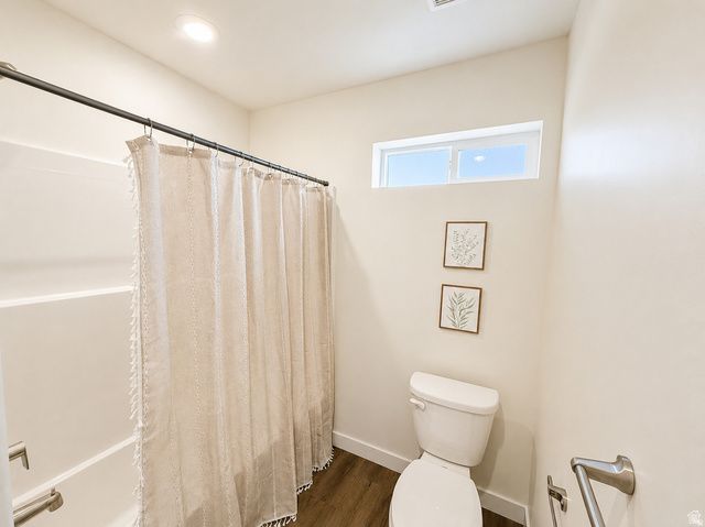 1058 N SUMMIT VIEW DR, Harrisville, UT 84404