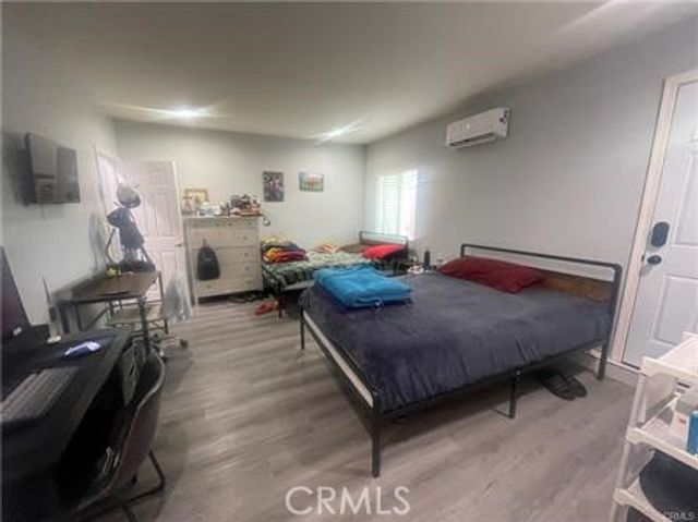 1762 W Minerva, Anaheim, CA 92804