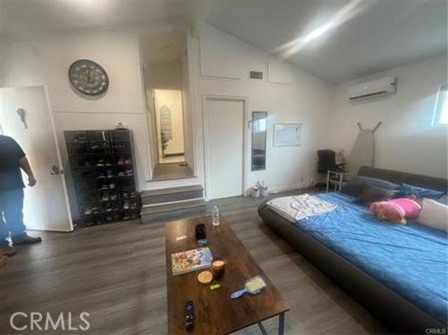 1762 W Minerva, Anaheim, CA 92804