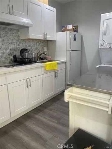 1762 W Minerva, Anaheim, CA 92804