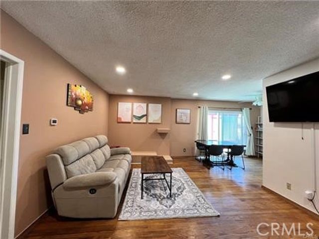 1762 W Minerva, Anaheim, CA 92804