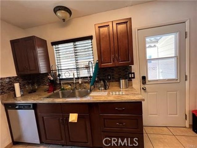 1762 W Minerva, Anaheim, CA 92804