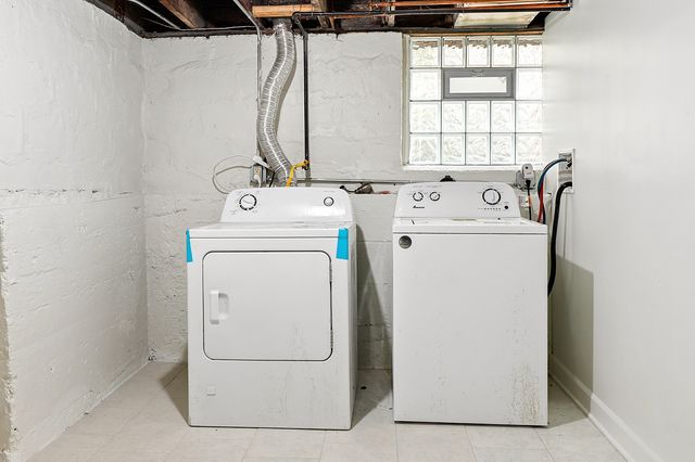 11945 S Yale Avenue, Chicago, IL 60628