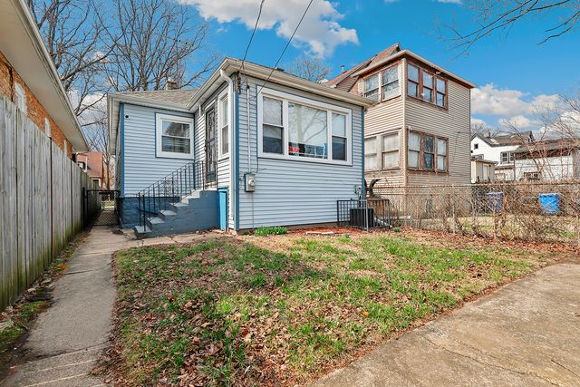 11945 S Yale Avenue, Chicago, IL 60628