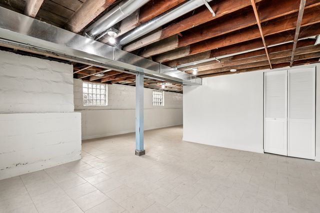 11945 S Yale Avenue, Chicago, IL 60628