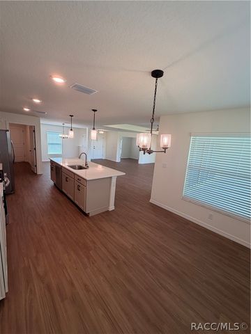 10182 N Elkcam Boulevard, Citrus Springs, FL 34433