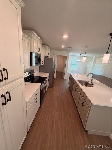 10182 N Elkcam Boulevard, Citrus Springs, FL 34433