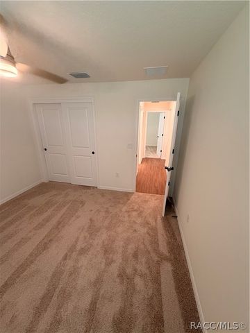 10182 N Elkcam Boulevard, Citrus Springs, FL 34433