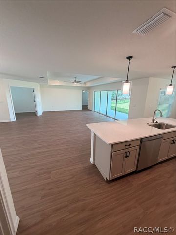 10182 N Elkcam Boulevard, Citrus Springs, FL 34433