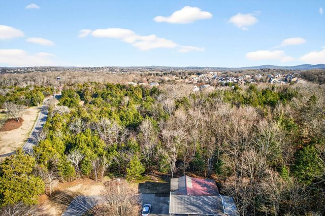 9877 Sam Donald Rd, Nolensville, TN 37135