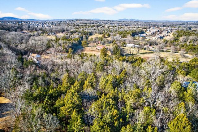 9877 Sam Donald Rd, Nolensville, TN 37135