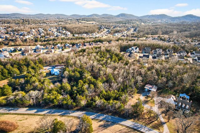 9877 Sam Donald Rd, Nolensville, TN 37135