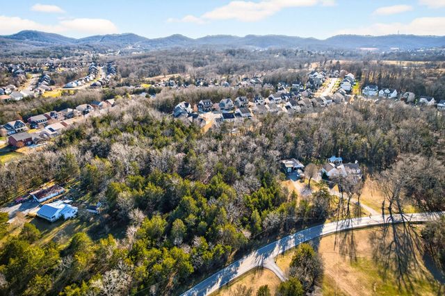 9877 Sam Donald Rd, Nolensville, TN 37135