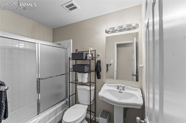 1511 Saratoga Drive, Colorado Springs, CO 80910