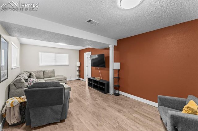 1511 Saratoga Drive, Colorado Springs, CO 80910